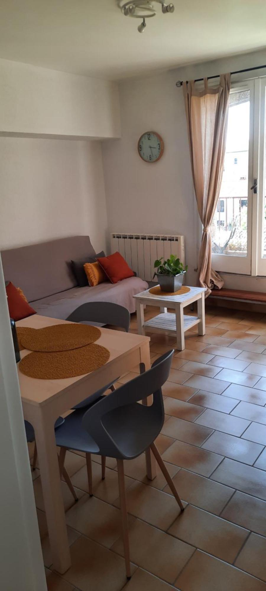 Appartement Climatise Avec Terrasse Au Coeur De Nyons Eksteriør billede
